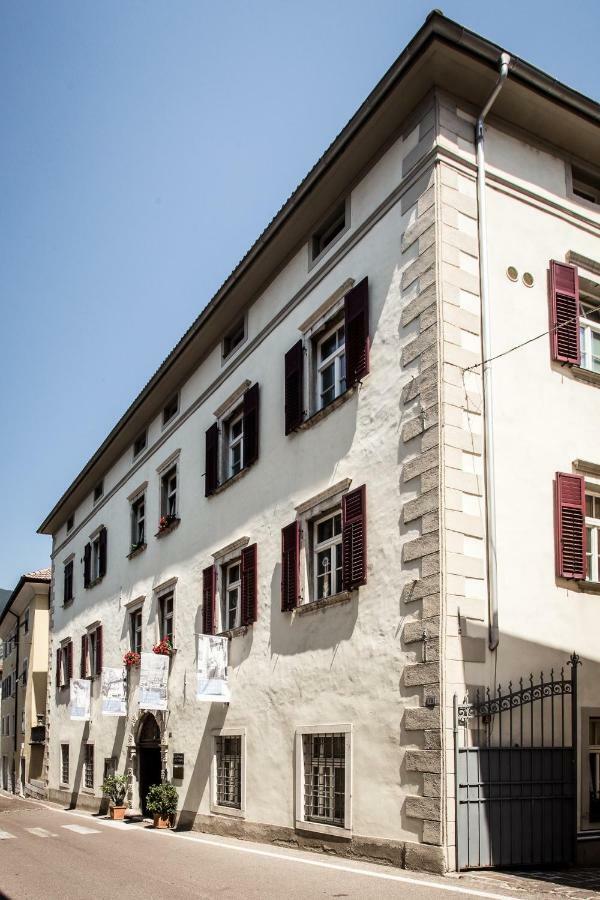 Haus Noldin - Historische Herberge - Dimora Storica Salorno Eksteriør billede